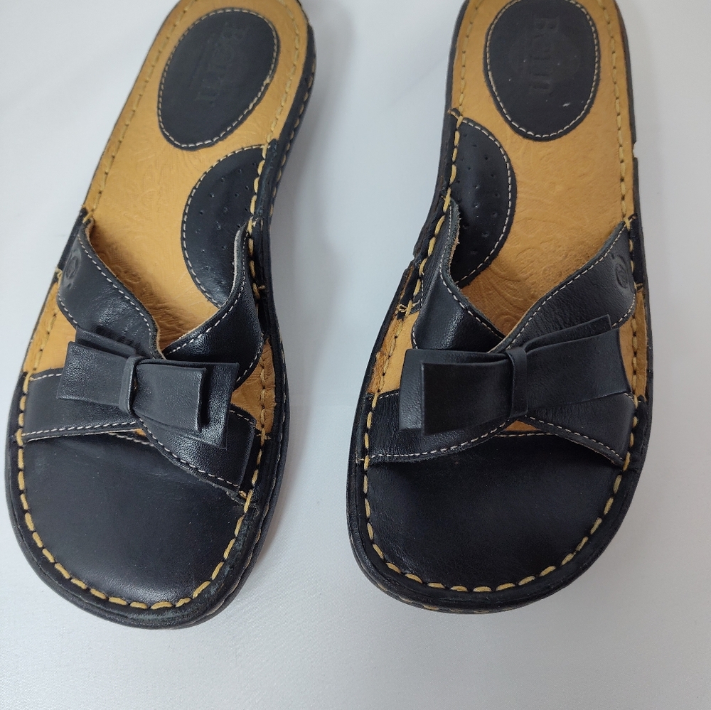 Born Black and Tan Women's Leather Slide Sandals  Size US 6. EU 36.5